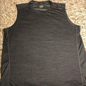 Non Sleeve Running shirt